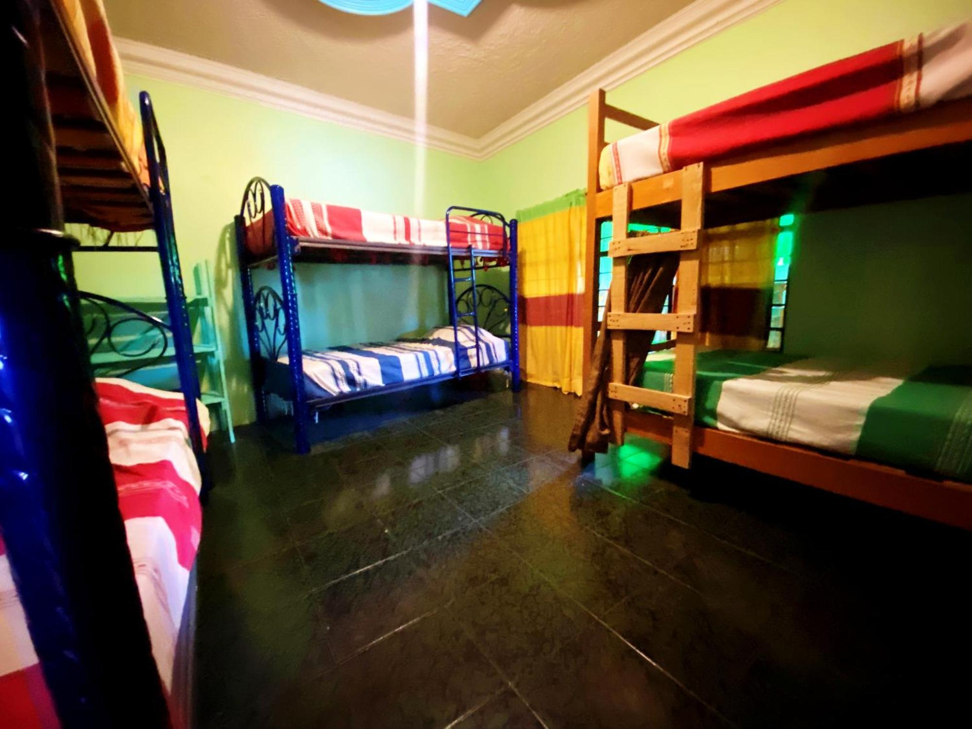 Хостел Casa El Mundo Oaxaca Екстер'єр фото