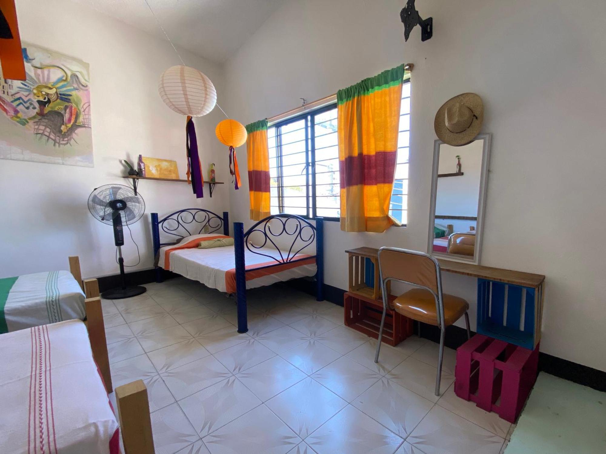 Хостел Casa El Mundo Oaxaca Екстер'єр фото